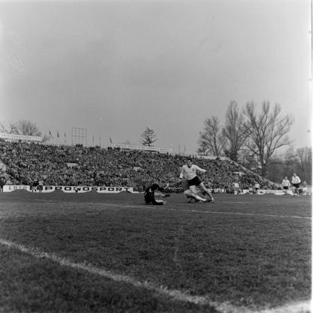 minerva_1967-1973_c1_c1r2_023