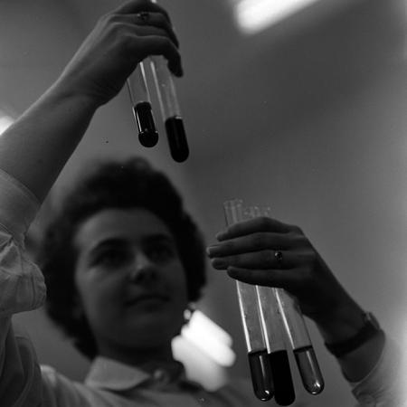 minerva_1967-1973_c3r19_002