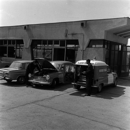 minerva_1967-1973_c3r1_001