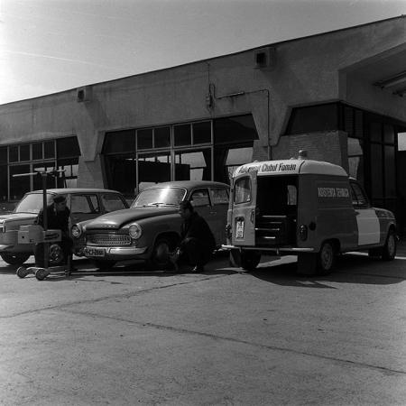 minerva_1967-1973_c3r1_002