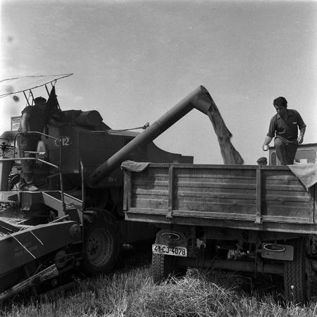 minerva_1967-1973_c4r25_003