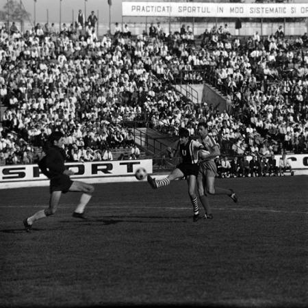 minerva_1967-1973_c6r7_003