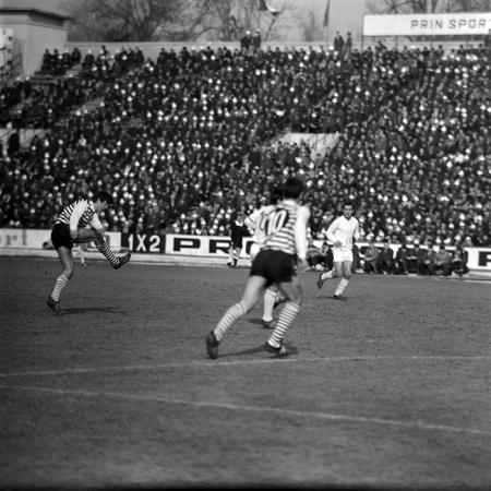 minerva_1967-1973_c6r8_016