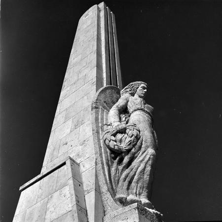 minerva_1967-1973_c7r2_005