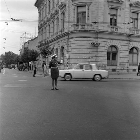 minerva_1972_c4_c9r1_045