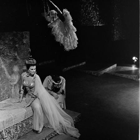 minerva_1972-1976_c1_c06_008