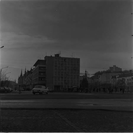 minerva_1976-1977_c3_c4r5_002