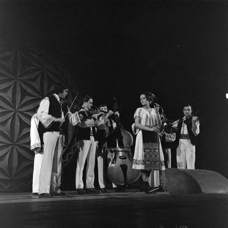 minerva_1978_c2_c3r2_002