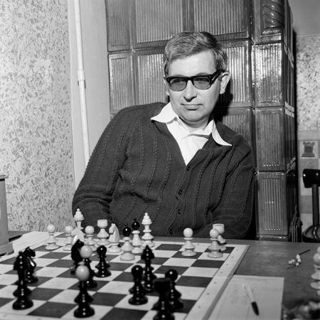 minerva_1978_c2_c8r2_008