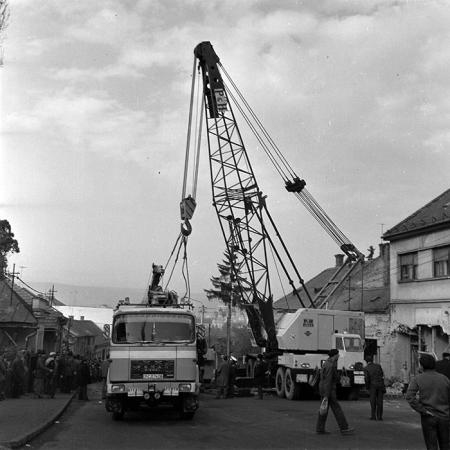 minerva_1982_c3_c4r5_042