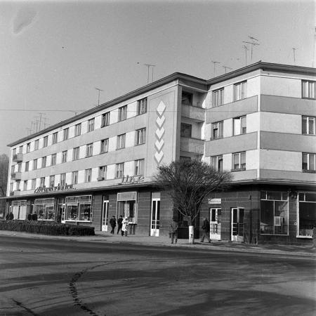 minerva_1982_c3_c5r1_024