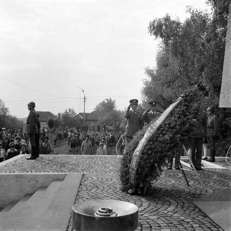 minerva_1983_c1_c8r4_003