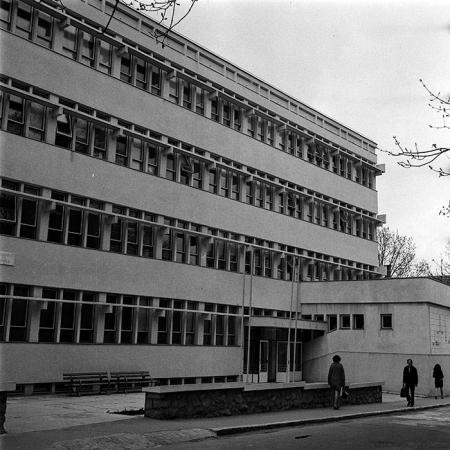 minerva_1985_c1_c7r5_034