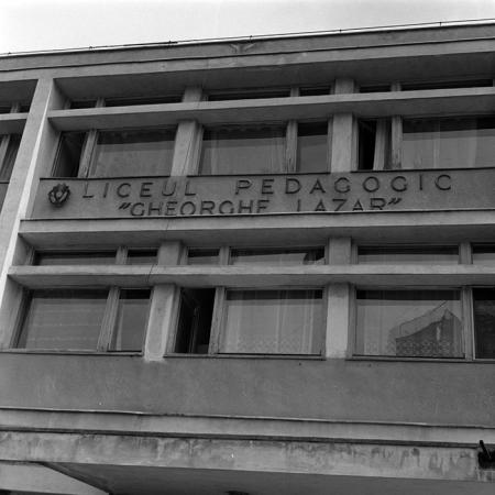 minerva_1985_c1_c9r3_028