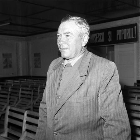 minerva_1985_c2_c1r1_016