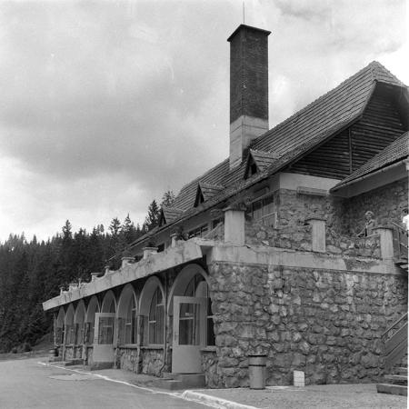 minerva_1985_c2_c2r3_031