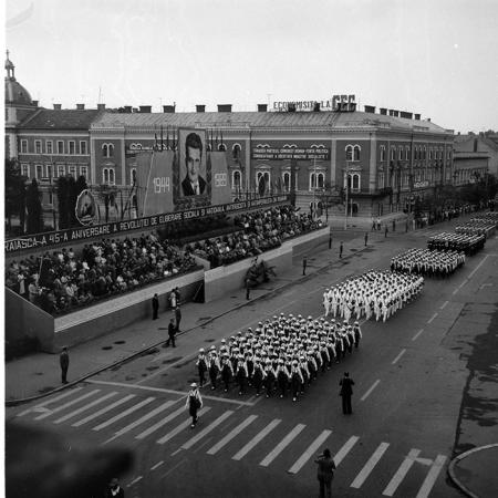 minerva_1985_c2_c5r1_049