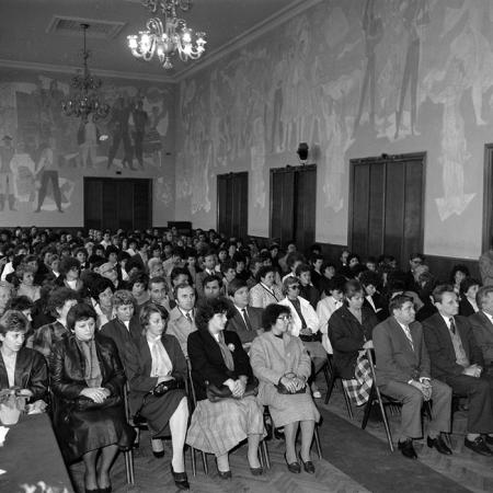 minerva_1985_c2_c5r2_036