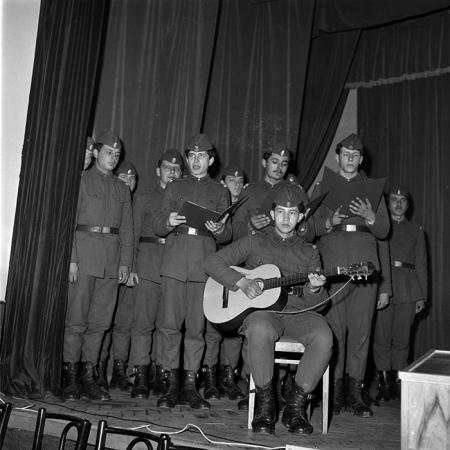 neidentificat|nem azonosított|not identified