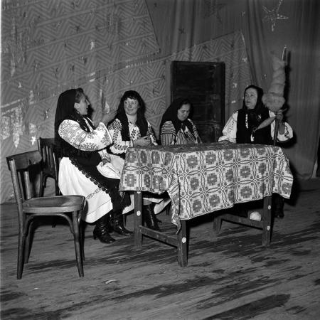 neidentificat|nem azonosított|not identified