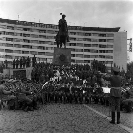 minerva_1986_c1_c1r2_004