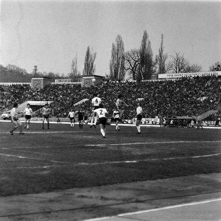 minerva_1986_c1_c7r4_013