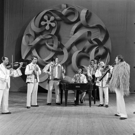 minerva_1986_c2_c1r1_027