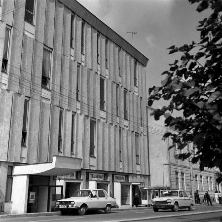 minerva_1986_c2_c2r3_001