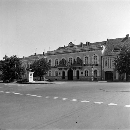 minerva_1986_c2_c8r2_008