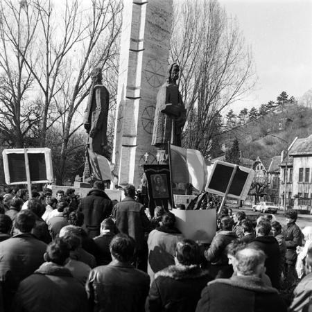 minerva_1987-1991_c2_c2r9_012