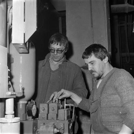 minerva_1987-1991_c2_c3r5_008