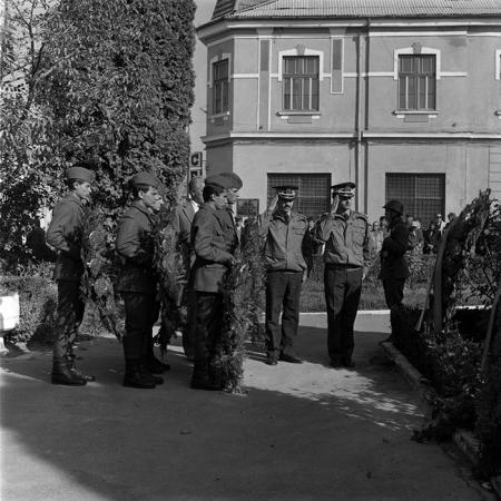 minerva_1987-1991_c2_c5r8_022