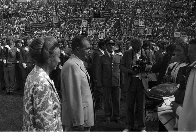 minerva_1987_c4_c8r2_006