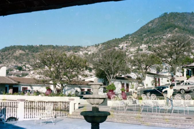 minerva_deak_f_c4_s3_183_1983_marc_mexico_007