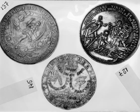 minerva_deak_f_c17-035