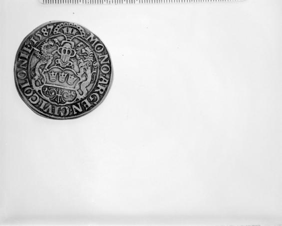 minerva_deak_f_c17-053