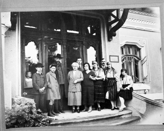 minerva_deak_f_c18-040