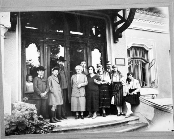 minerva_deak_f_c18-045