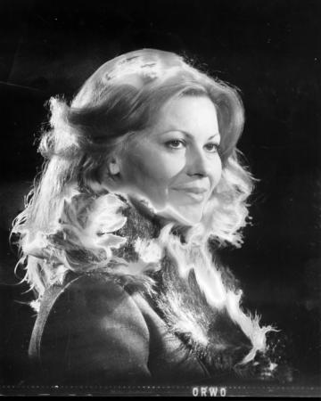 minerva_deak_f_c19-004