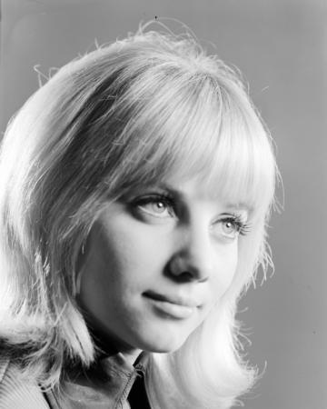 minerva_deak_f_c19-012