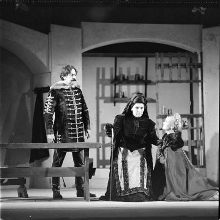 minerva_deak_f_c1_680_2-10-006