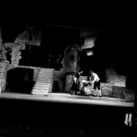 minerva_deak_f_c1_parasztbecsulet-009