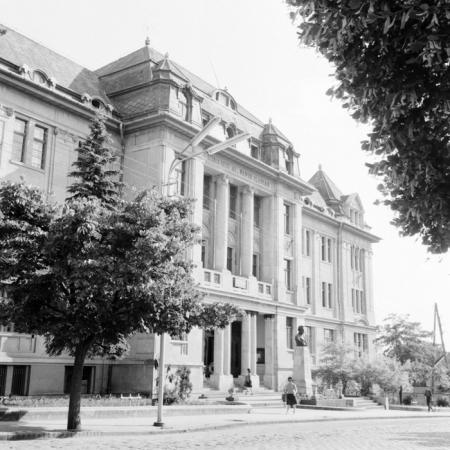 minerva_deak_f_c2_város-022