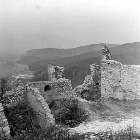 minerva_deak_f_c2_város-365