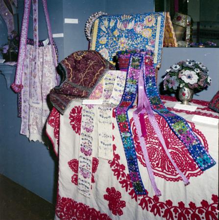 minerva_deak_f_c5_s1_205_kiallitas_1984_februar-012