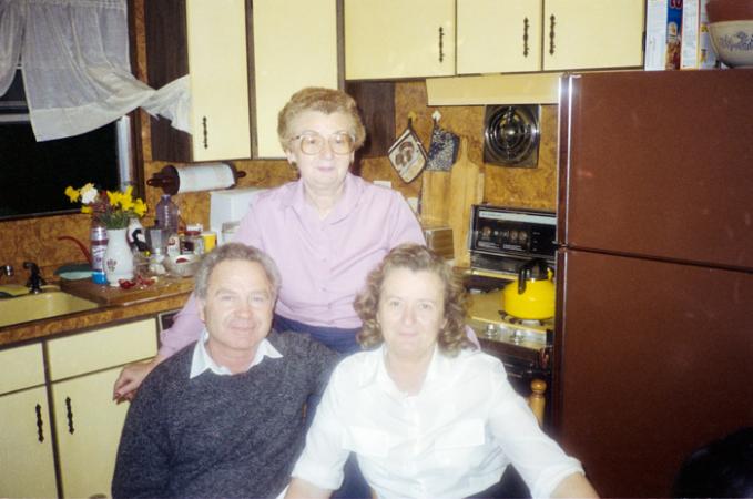 minerva_deak_f_c6_s1_276_regi_teraszunk_saja_klara_1989-027