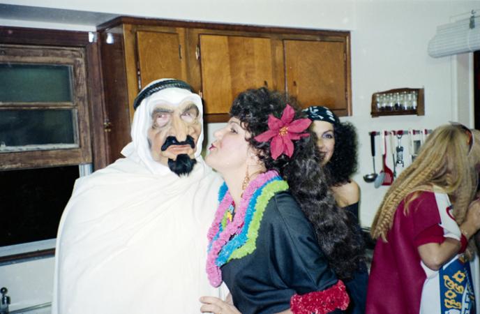minerva_deak_f_c6_s2_296_halloween_party_1990-022