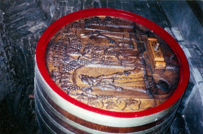 minerva_deak_f_c6_s2_304_color_1989-005