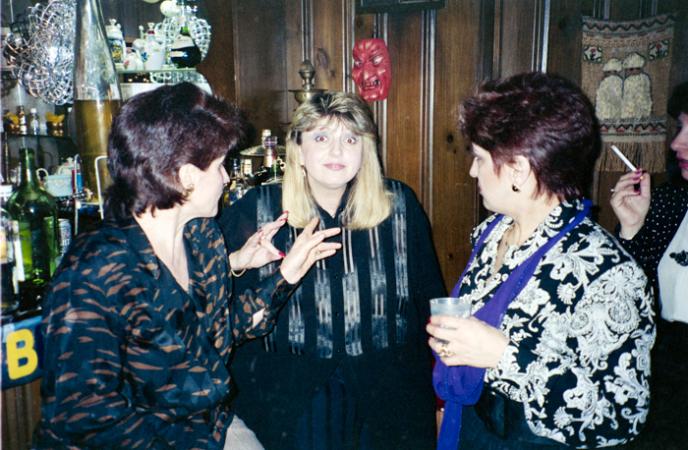 minerva_deak_f_c6_s3_330_monica_party_1991-016