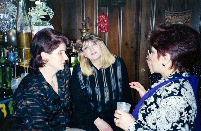 minerva_deak_f_c6_s3_330_monica_party_1991-019